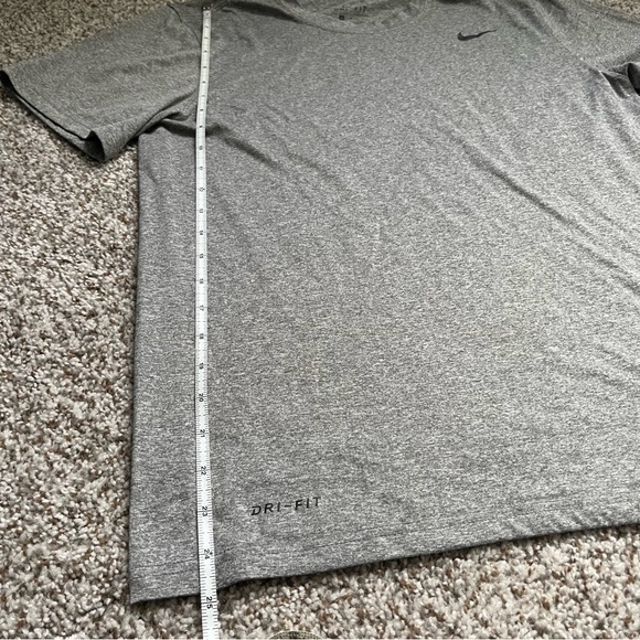 Nike Dri-fit Tee - Picture 4 of 5